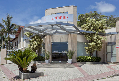 Hotel  Geranius de Florianópolis  contrata serviços de controle de vetores e pragas da Unitagri